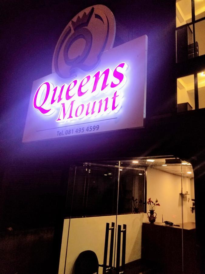 Queens mount Kandy Buitenkant foto